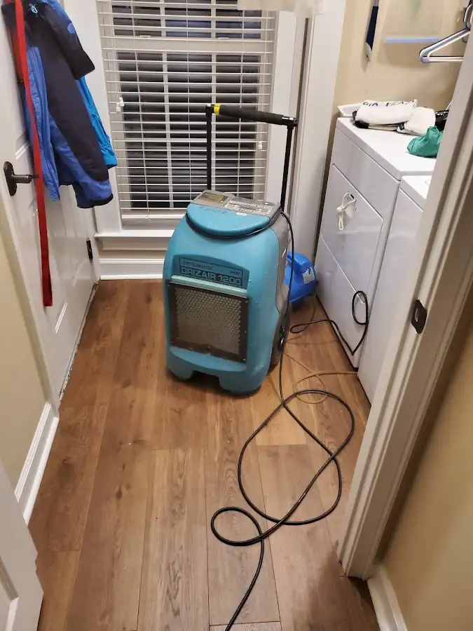 Commercial dehumidifier deployed for Crawl Space Restoration in San Juan